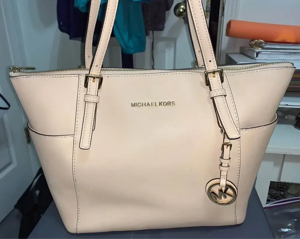 Michael Kors Jet Set Travel Tote